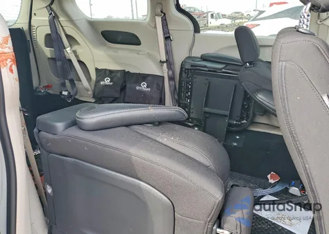 2023 Chrysler Voyager Lx из США, поврежденный, VIN 2C4RC1CG6PR522256